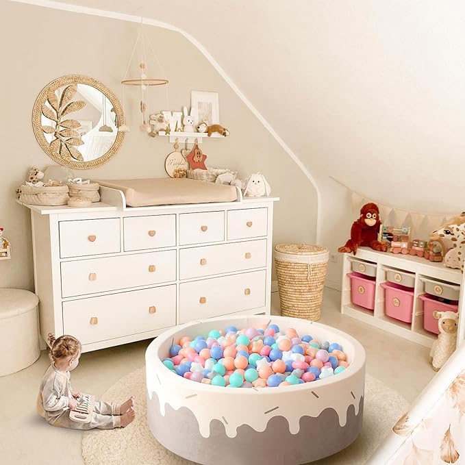 GOGOSO Shape Ball Pits Balls, Star Heart Plastic Play Balls for Toddlers Kids Children, DIY Giant Friendship Bracelet Banner