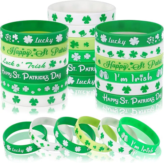 JUNEBRUSHS 42pcs St. Patrick's Day Silicone Bracelets, Green Shamrock Rubber Wristbands for Kids Adults St.Patrick's Day Party Ireland, Spring Party Favors Holiday Decorations Gift (6 Designs)