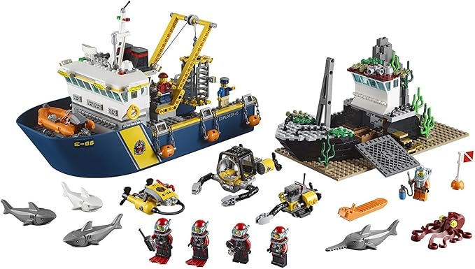 LEGO City Deep Sea Exploration Vessel 60095