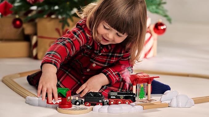 BRIO World – 36014 Christmas Steaming Train Set | 27-Piece Kid-Friendly Set | Age 3+ Compatible | FSC-Certified Beech Wood | Complements All BRIO Railway Sets & Accessories | Multicolor