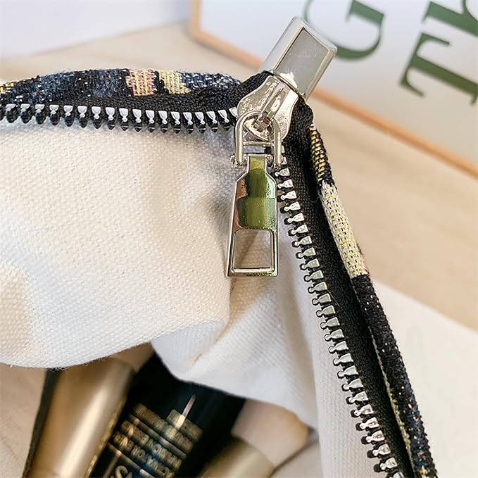 HAPPYHEIDI Cute Floral Makeup Bag Cosmetic Travel Pouch with Bottom and Zipper, Purse Make Up Organizer, Aesthetic Textured Fabric, Large