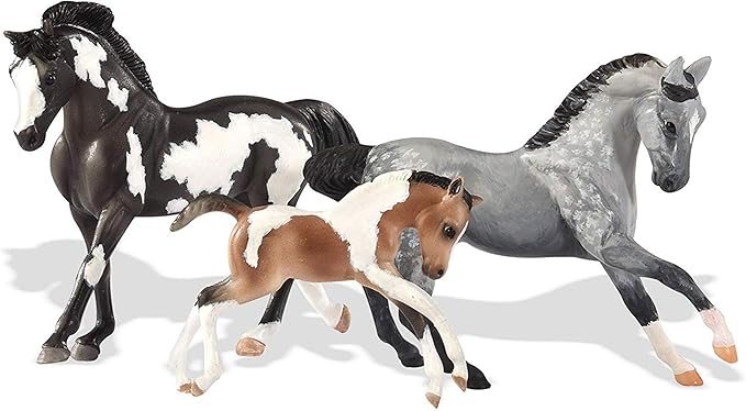 Breyer Horses Stablemates Horse Family Paint Set | 3 Horse Set | 1:32 Scale | Horse Toy | Model #4239, White