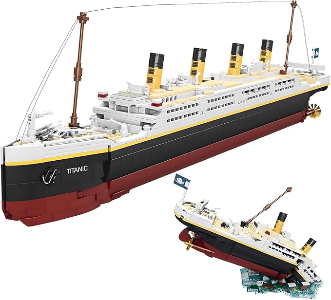 Titanic Building Blocks Set, Toy Ship Model Kit, Building Bricks Sets for Adults or Kids 6 Year Old, Compatible with Major Brands, 2022 Pieces Gift for Christmas Boys Girls Adults