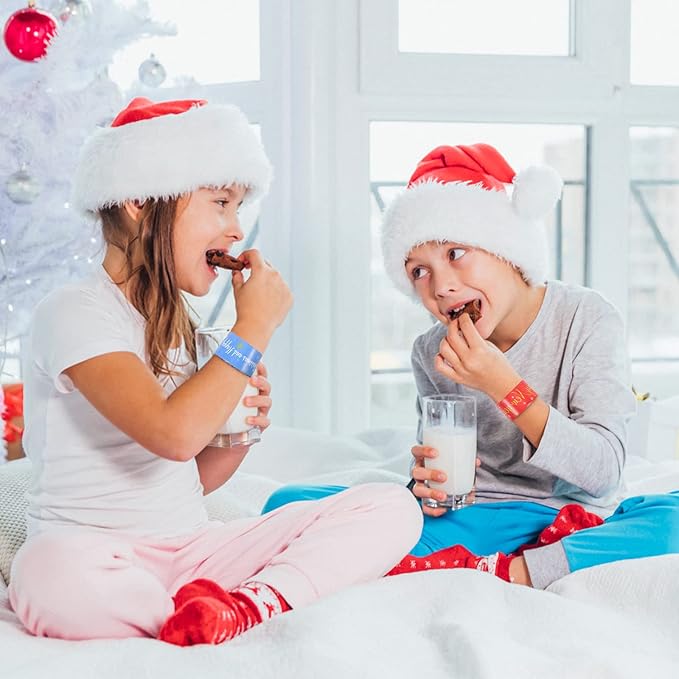 GlyinnHe 48Pcs Christmas Slap Bracelets, Xmas Snap Bracelet Snata Claus Reindeer Wristband for Party Favors Gift Bag Filler School Prizes