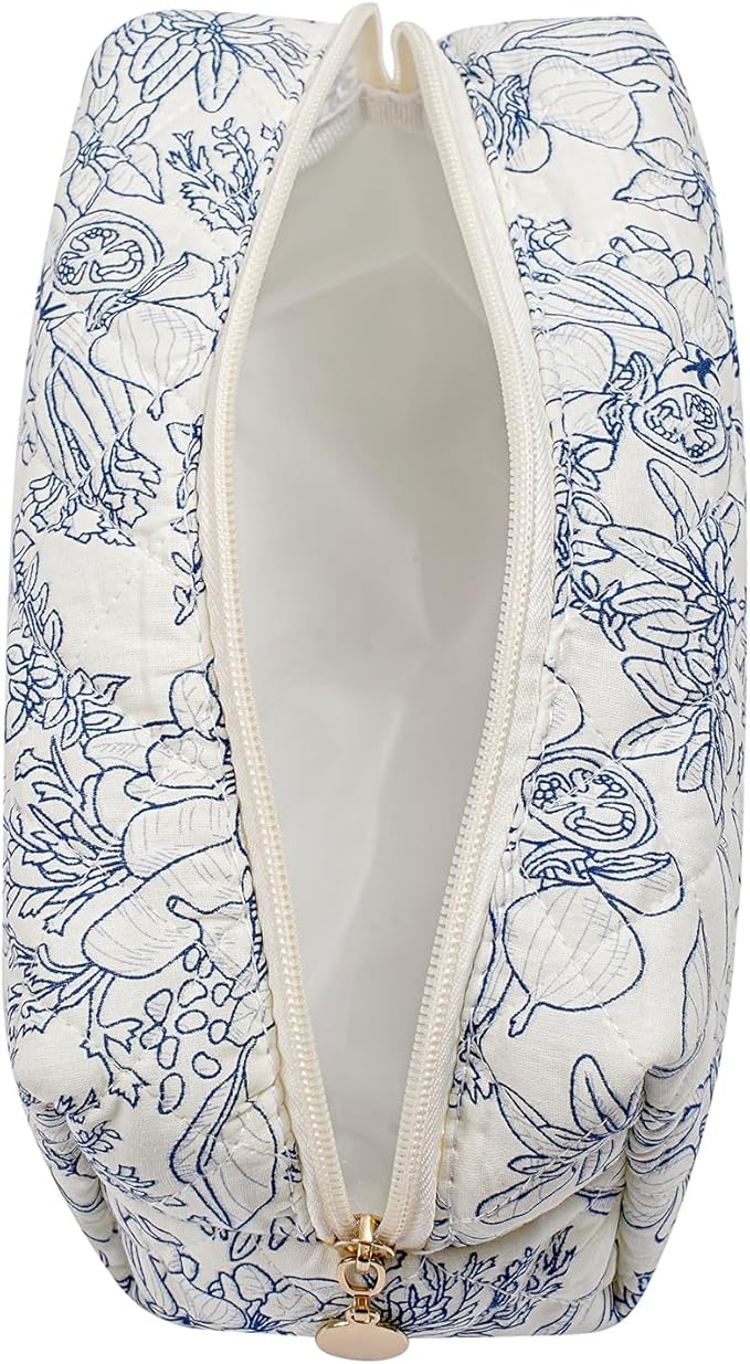 HHQQWZ Makeup Bag Travel Cosmetic Bag for Women Girls, Zipper Make Up Pouch, Floral Flowers Toiletry Organizer Makeup, Portable Storage Bag, Cosmetic Travel Cloth Bag (Navy Blue Flower)