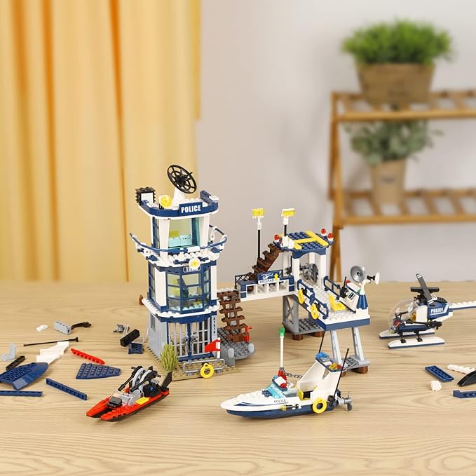 City Police Station STEM Building Sets, Compatible with Lego Military Helicopter Airplane,Boats Ship, Swat Team,Building Kit for Kids, 565 PCS Best Gift for 6-10 Boys