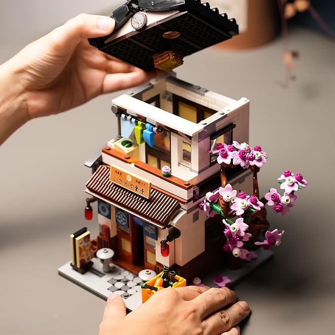 ENJBRICK Flowers City House Building Set Compatible with Lego for Adults,Architecture Japan Style Cherry Blossom Tree House Building Kit for Boys and Girls Age 8-12 UP 952 PCS