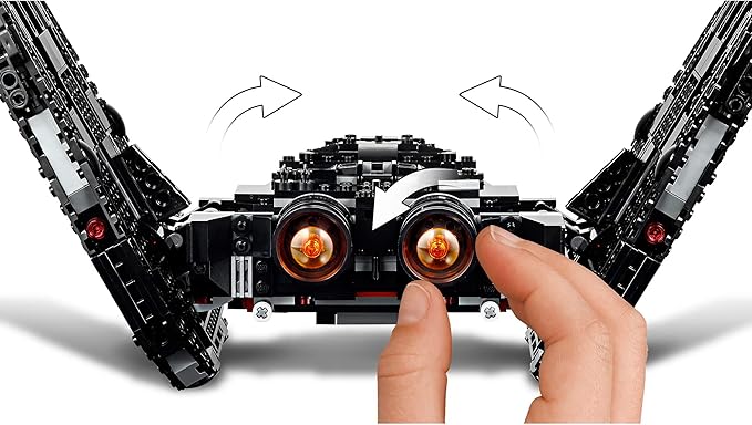 LEGO Star Wars: The Rise of Skywalker Kylo Ren’s Shuttle 75256 Star Wars Shuttle Action Figure Building Kit (1,005 Pieces)