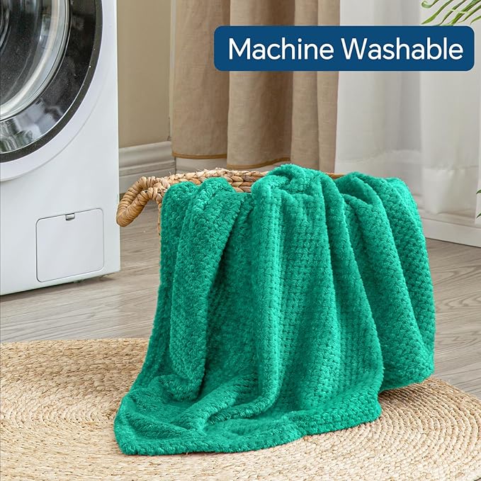 BEDELITE Travel Blanket with Bag, Ultra-Soft Jacquard Fleece Blanket with Luggage Sleeve & Backpack Clip, Airplane Blanket Travel Essentials, Teal