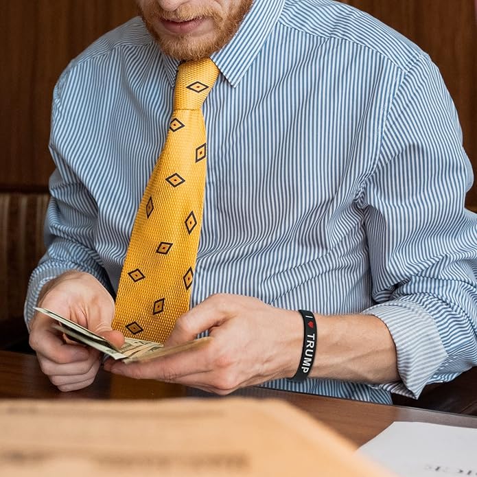 5pcs Donald Trump 2024 Bracelets, Unisex-Style Take America Back Bracelet Donald Trump Bracelets Wristbands Silicone Rubber Bracelets for Men Women Teens Boys Girls Rally Supplies