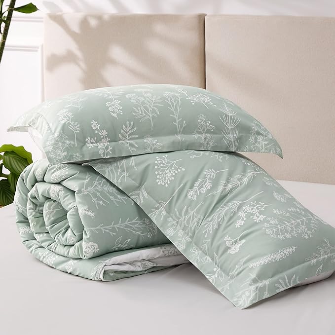 Bedsure Queen Comforter Set - Sage Green Bed Set, 3 Pieces Cute Floral Bedding, 1 Soft Reversible Botanical Flowers Comforter and 2 Pillow Shams