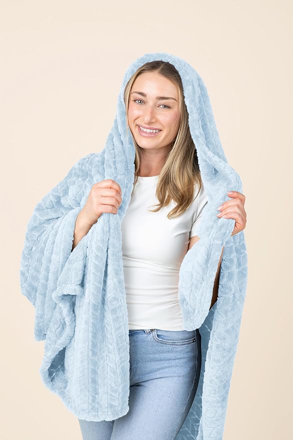 EverSnug Premium Travel Blanket Pillow - Soft 2 in 1 Airplane Blanket with Soft Bag Pillowcase, Hand Luggage Sleeve and Backpack Clip (Ice Blue)