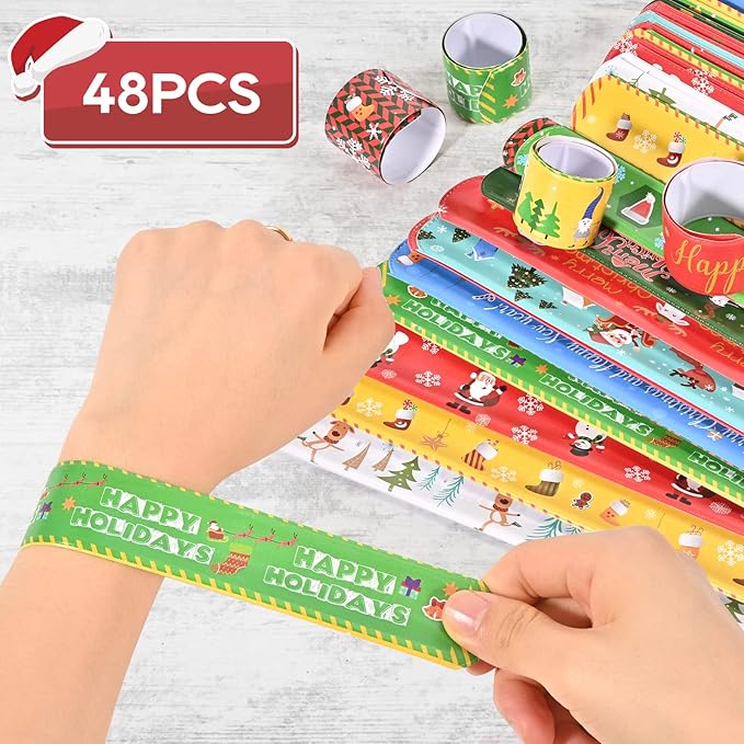 GlyinnHe 48Pcs Christmas Slap Bracelets, Xmas Snap Bracelet Snata Claus Reindeer Wristband for Party Favors Gift Bag Filler School Prizes