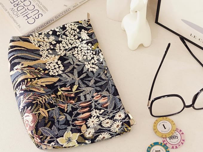 HAPPYHEIDI Cute Floral Makeup Bag Cosmetic Travel Pouch with Bottom and Zipper, Purse Make Up Organizer, Aesthetic Textured Fabric, Large