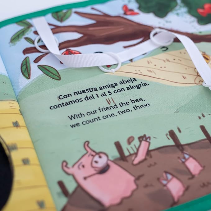 Bilingual Quiet Book for Toddlers | Written in English and Spanish | 5 Finger Puppets and 1 Plush Toy Included | Montessori Inspired for Toddlers | Carry on Travel Toy | Libros en Español para Niños.