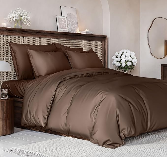 Duvet Cover Full Size Set - Extra Soft Full Size Duvet Cover 80 x 90 with 2 Pillow Shams - Hotel Luxury Quality Easy Care and Fade Free w/Zipper Closures & Ties - Comfy Breathable Bedding Set (Brown)