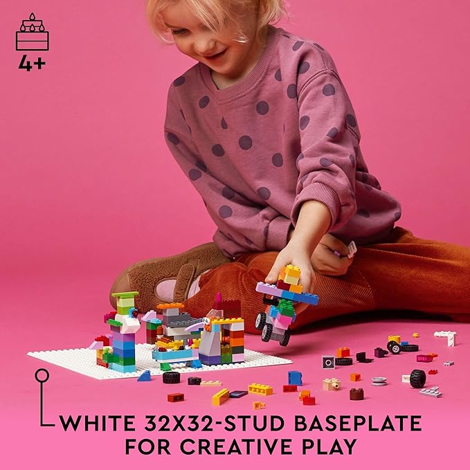 LEGO Classic White Baseplate, Square 32x32 Stud Foundation to Build, Play, and Display Brick Creations, Great for Snowy and Winter Landscapes, 11026