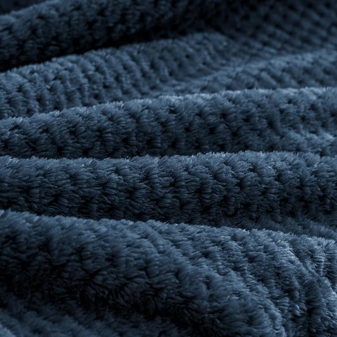 BEDELITE Travel Blanket with Bag, Ultra-Soft Jacquard Fleece Blanket with Luggage Sleeve & Backpack Clip, Airplane Blanket Travel Essentials, Navy