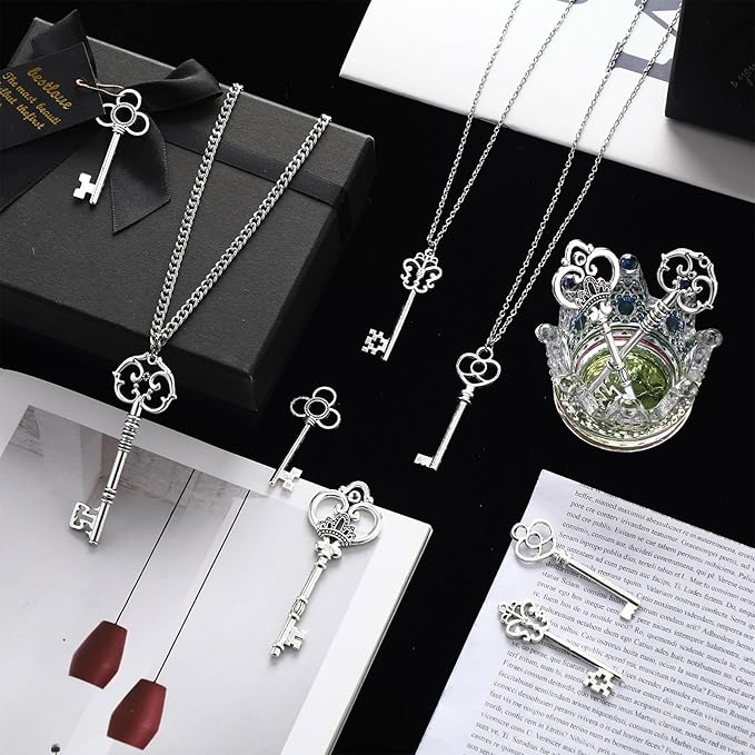 Fumete 100 Pcs Large Vintage Skeleton Key Set Charms Mixed Antique Style Brass Key Set Charms Old Fake Antique Rustic supplies for DIY Crafts Jewelry Making Necklace Party Decor Decoration