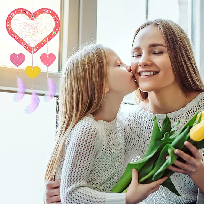 8Pack Dream Catcher Craft Kit for Kids Paint You Own Love Heart Wooden Dream Catcher Wooden Art and Craft Heart Cutous Unfinished Dream Catcher Wood Dream for Party Classroom Art Activity Project