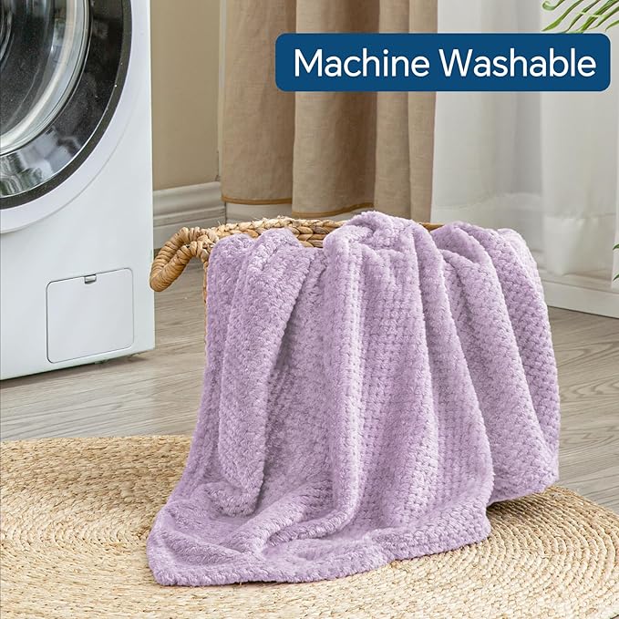 BEDELITE Travel Blanket with Bag, Ultra-Soft Jacquard Fleece Blanket with Luggage Sleeve & Backpack Clip, Airplane Blanket Travel Essentials, Lavender