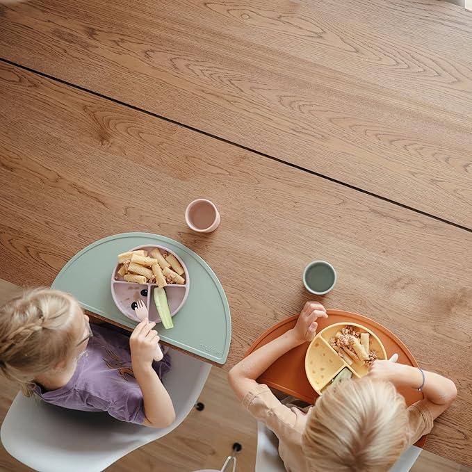 mushie Silicone Suction Plate | BPA-Free Non-Slip Design (Soft Lilac)