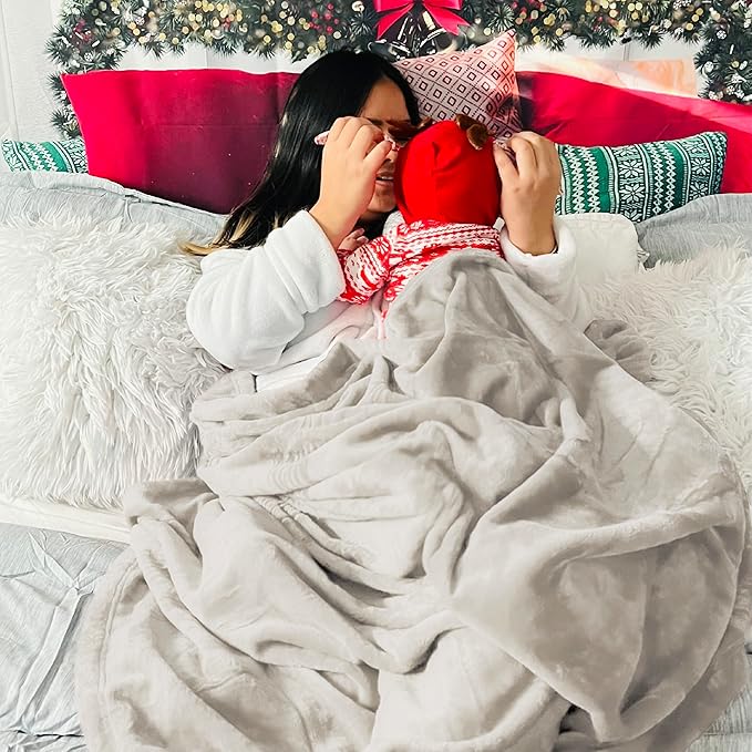 Bedsure GentleSoft Twin XL Fleece Blanket Dorm Bedding - Lightweight Soft Cozy Blankets for Bed, Sofa, Couch, Travel, Camping, Linen, 66"x90"