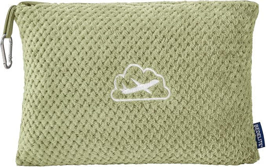 BEDELITE Travel Blanket with Bag, Ultra-Soft Jacquard Fleece Blanket with Luggage Sleeve & Backpack Clip, Airplane Blanket Travel Essentials, Sage Green