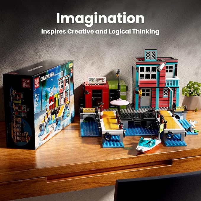 Mould King Dockside Inn Toy Building Set, Fisherman's Wharf House Model with Rescue Ship, Collectible Hotel Shop Block Kits, Display Model Toy for Boys Age 8+ Girls and Adults (782 Pieces) 10148