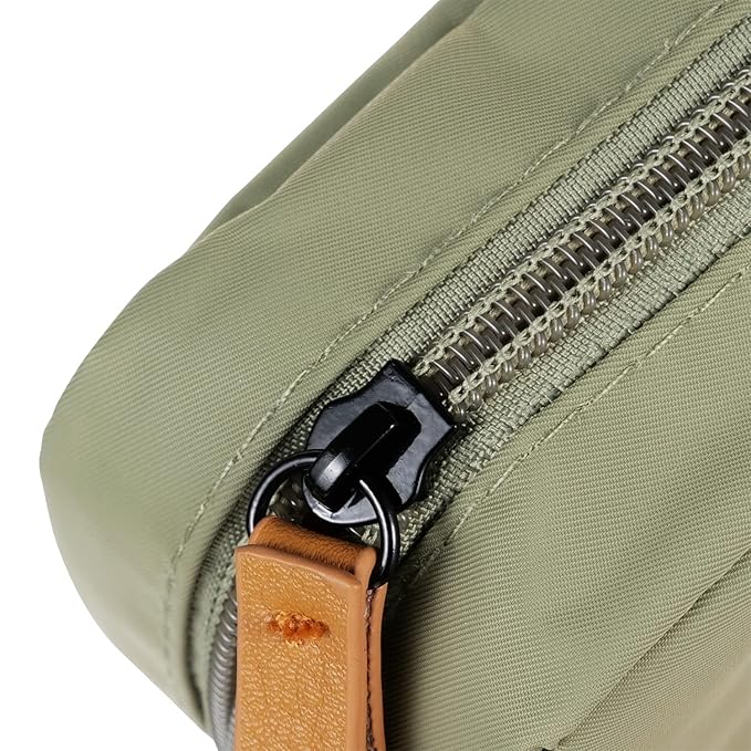 Hekyip Mini Cosmetic Bag, Travel Makeup Pouch, Portable Waterproof Cosmetic Pouch for Ladies Women, Mini(Mini Green)