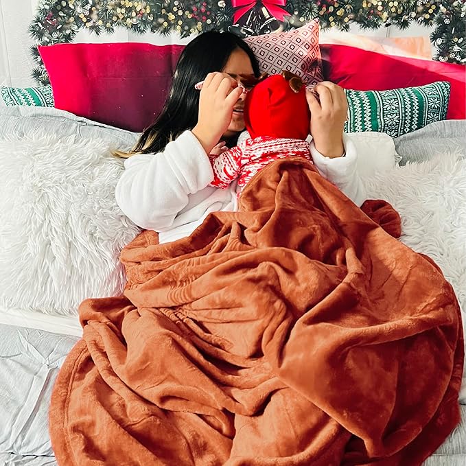 Bedsure GentleSoft Twin XL Fleece Blanket Dorm Bedding - Lightweight Soft Cozy Blankets for Bed, Sofa, Couch, Travel, Camping, Burnt Orange, 66"x90"