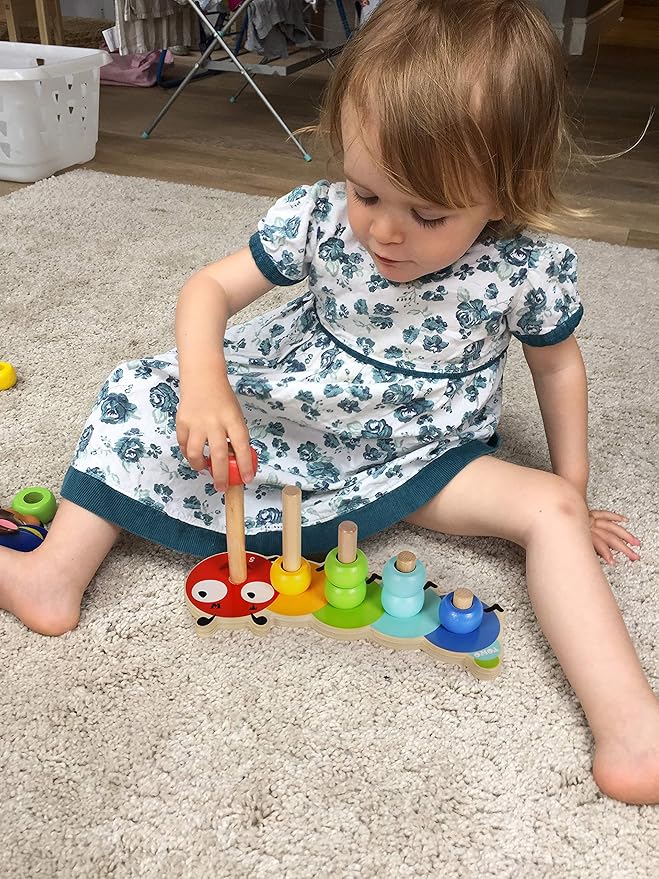 TOWO Wooden Stacking Rings Baby –Lovely Caterpillar Counting Game - Colour Sorting Puzzle - 5 Pegs Ring Stacker - Counting Rings Early Learning Wooden Toys for 1 Year Old Gift First Birthday Boy Girl