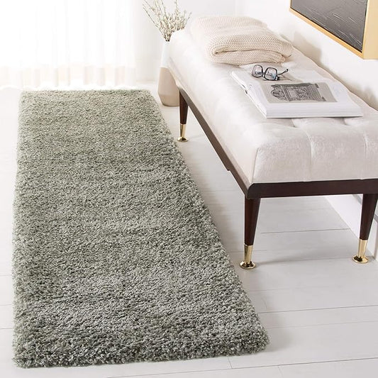 SAFAVIEH Royal Shag Collection Runner Rug - 2'2" x 8', Green, Non-Shedding & Easy Care, 2-inch Thick Ideal for High Traffic Areas in Living Room, Bedroom (RYG115Y)