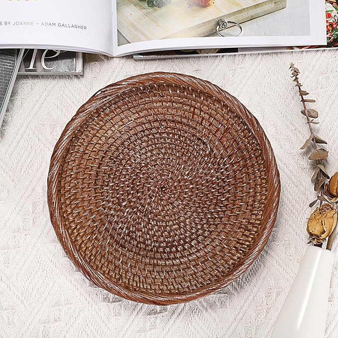 Hipiwe Small Key Basket Bowl for Entryway 7.6" Round Woven Wicker Basket Fruit Serving Tray Woven Basket Wall Decor Rattan Organizer Basket for Keys Wallet Cell Phone, Brown