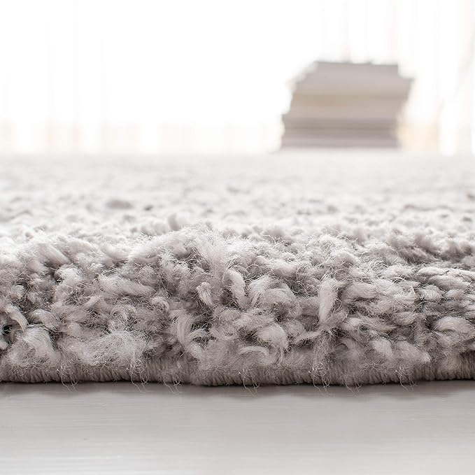 SAFAVIEH Royal Shag Collection Runner Rug - 2'2" x 8', Grey, Non-Shedding & Easy Care, 2-inch Thick Ideal for High Traffic Areas in Living Room, Bedroom (RYG115F)