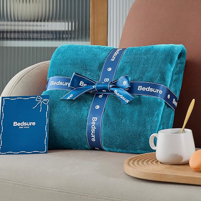 Bedsure GentleSoft Twin XL Fleece Blanket Dorm Bedding - Lightweight Soft Cozy Blankets for Bed, Sofa, Couch, Travel, Camping, Teal Blue, 66"x90"