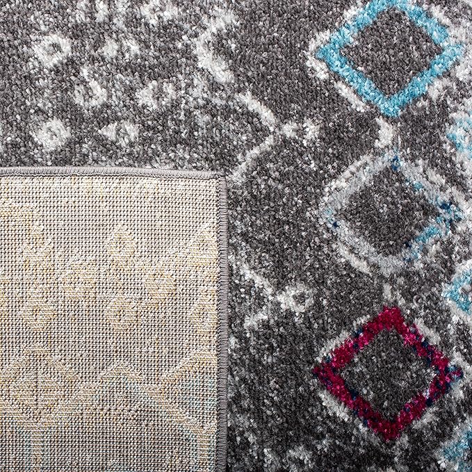 SAFAVIEH Amsterdam Collection Accent Rug - 4' x 6', Dark Grey & Ivory, Moroccan Boho Design, Non-Shedding & Easy Care, Ideal for High Traffic Areas in Entryway, Living Room, Bedroom (AMS108H)