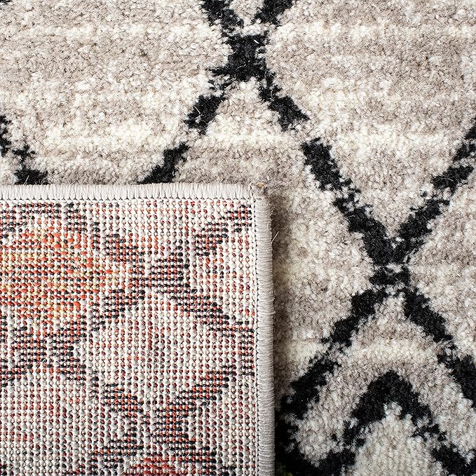 SAFAVIEH Amsterdam Collection Runner Rug - 2'3" x 8', Beige & Blue, Moroccan Boho Design, Non-Shedding & Easy Care, Ideal for High Traffic Areas in Living Room, Bedroom (AMS115B)